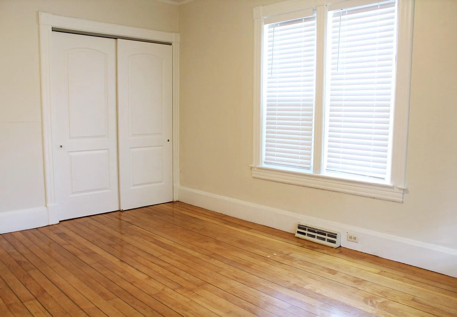 2 bed, $2,500 — Photo 4