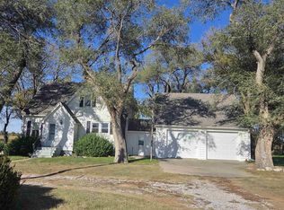 341 100th, Newton, KS 67114