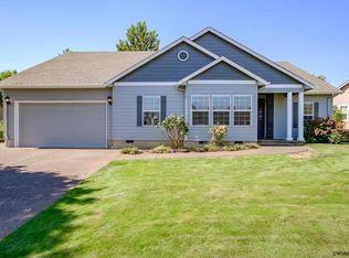 775 SE Greenlee St, Dallas, OR 97338