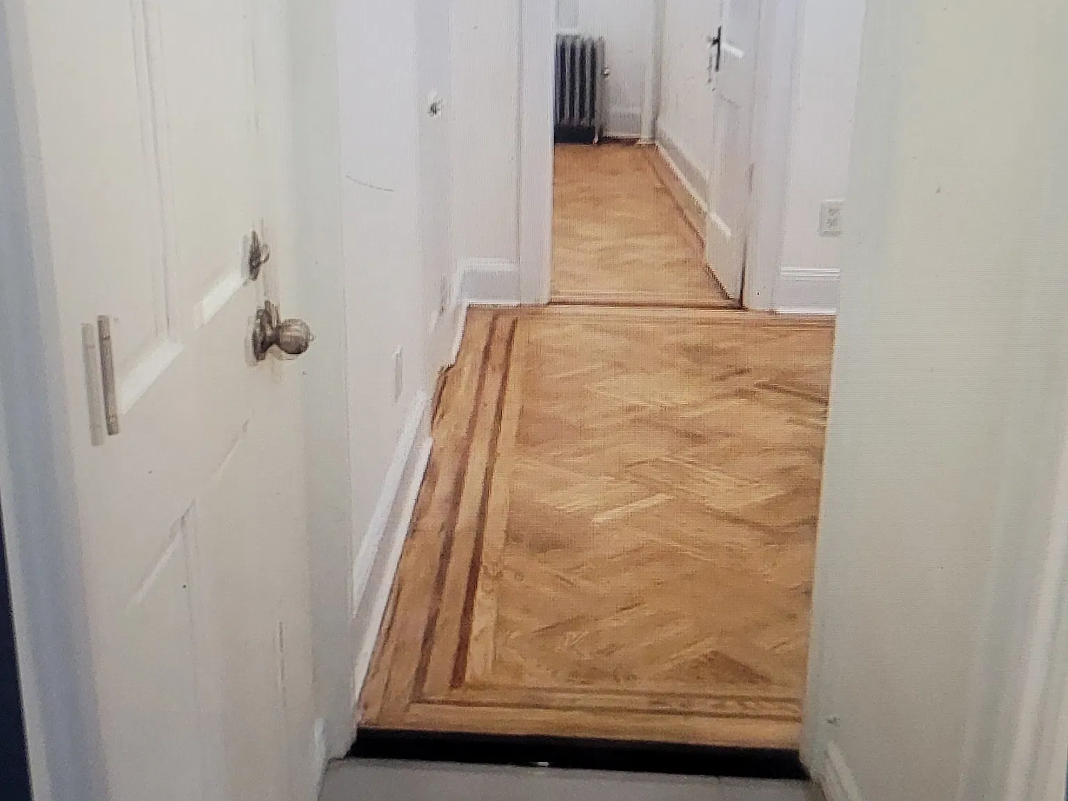 2 bed, 650 sqft, $2,500 — Photo 3