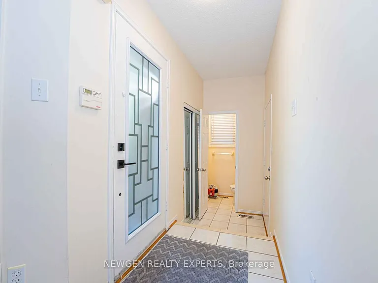 1 Kitto Ct — Photo 6