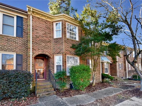 4317 Mountainleaf Ct, Virginia Beach, VA 23462
