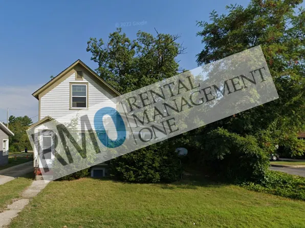 1055 E Front St #2, Traverse City, MI 49686
