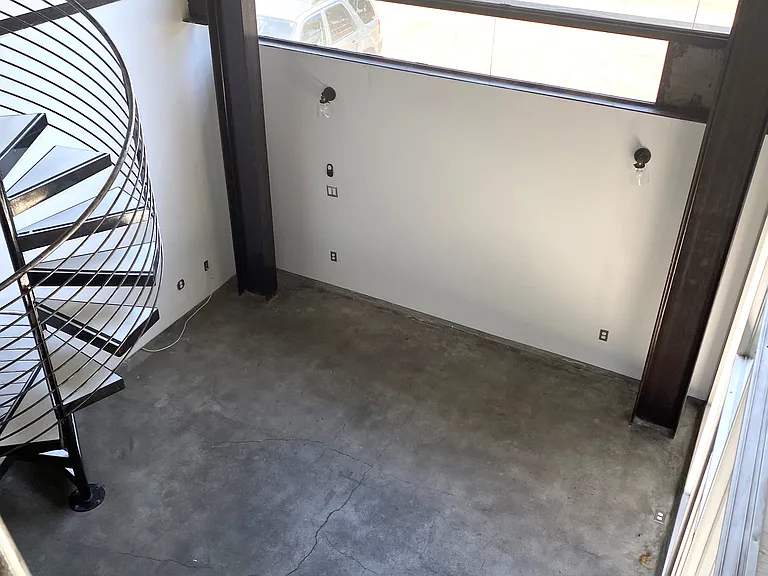 Lacy Studio Lofts — Photo 19