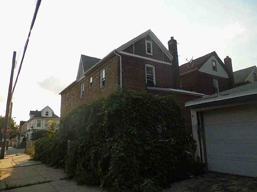 2nd image of 10169 130th St