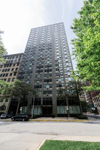 253 E Delaware Pl APT 23B, Chicago, IL, 60611