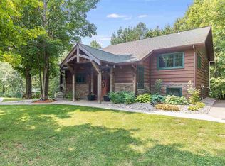 4453 Aspenway Rd, Duluth, MN 55810