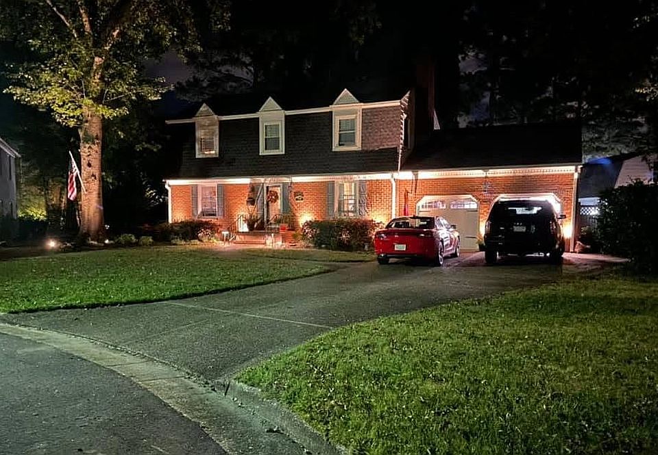 1st image of 730 Lexington Cir