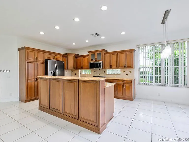 12375 NW 10th Dr #B-1 — Photo 16