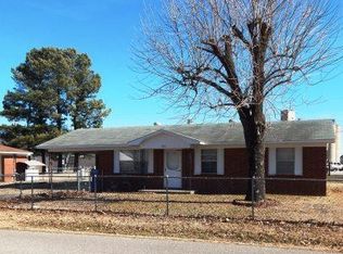 502 NW 3rd St, Corning, AR 72422