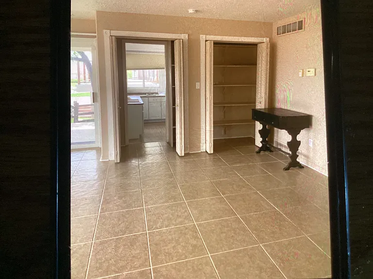 1292 S Renee Pl — Photo 10