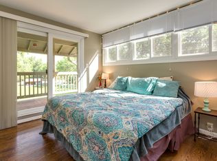 12204 Henderson Rd, Clifton, VA 20124