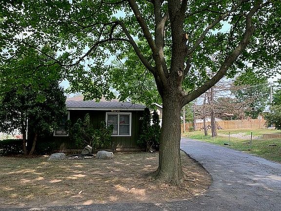 3rd image of 3323 N Lewis Ave