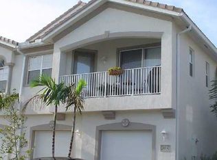 3031 Laurel Ridge Cir, Riviera Beach, FL 33404