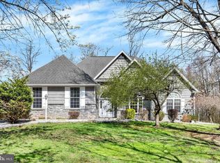 935 Silver Lake Rd, Lewisberry, PA 17339