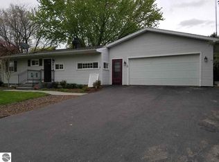 1902 Stockman Rd, Mount Pleasant, MI 48858
