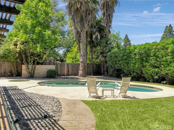 976 Palmetto Ave, Chico, CA 95926