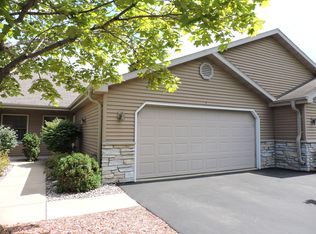 300 Edgewood Ln APT B, Waupaca, WI 54981