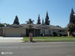 1559 W Fremont Ave, Fresno, CA 93711