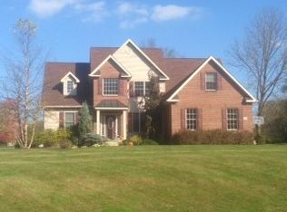 1698 Pleasantview Dr, Lancaster, OH 43130