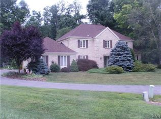 2561 Dogwood Circle Lower, Emmaus, PA 18049