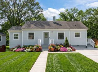 408 W Gilbreath St, Graham, NC 27253