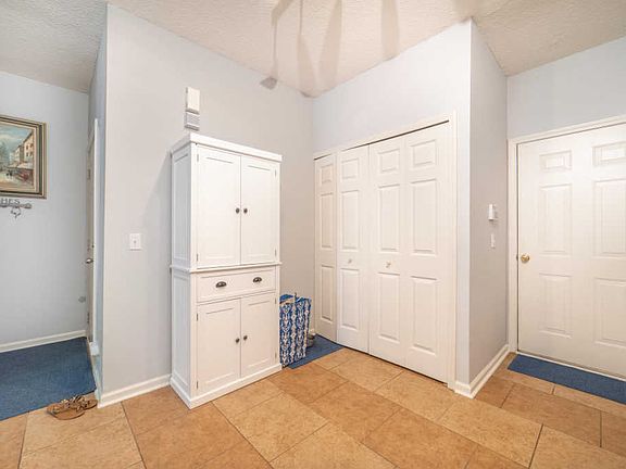 5th image of 347 Southern Branch Ln