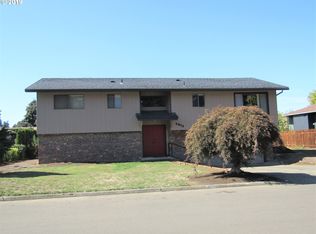 2675 N Maple Ct, Canby, OR 97013