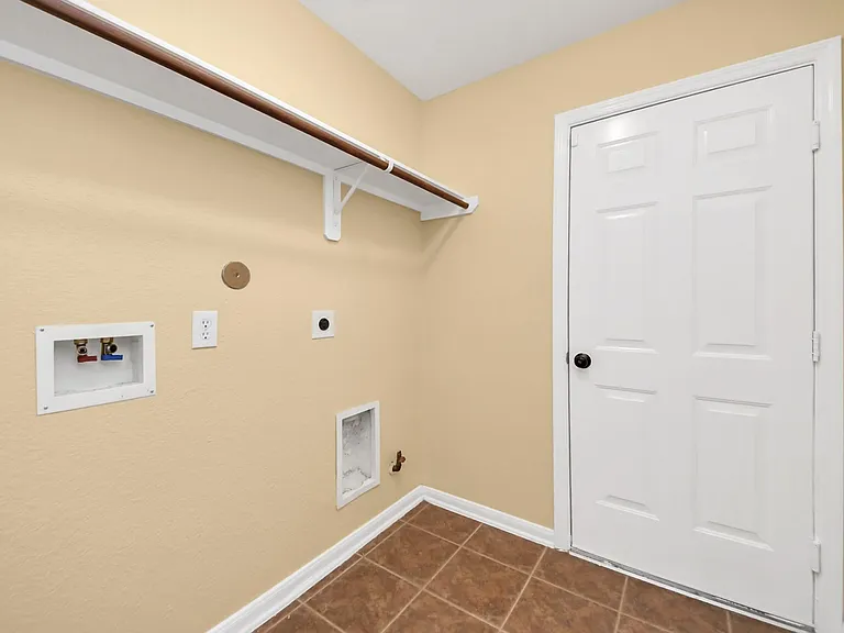 2222 Summit Meadow Dr — Photo 5