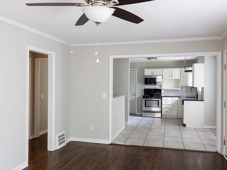 5440 Sherwood Dr — Photo 5