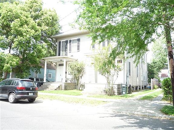 3rd image of 7733 Hampson St
