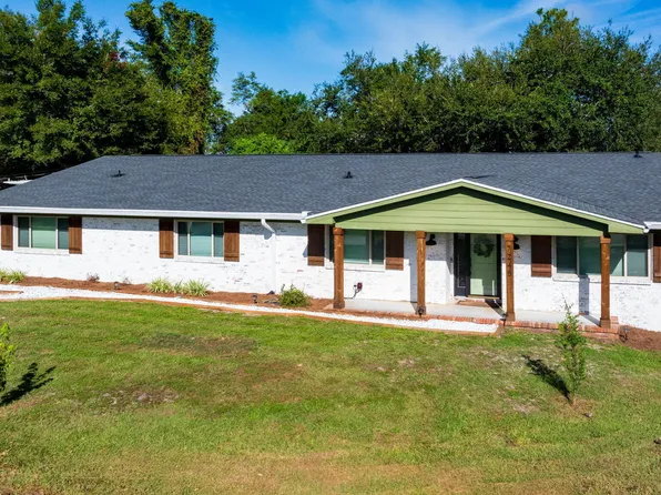 7245 Shady Dr, Panama City, FL 32404
