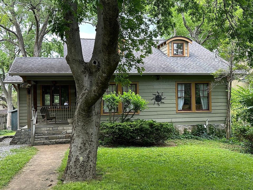 1st image of 1710 Ashwood Ave