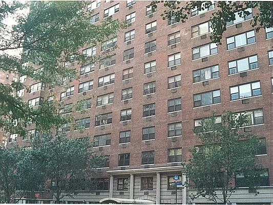 Sold by Sotheby's International Realty | media 19