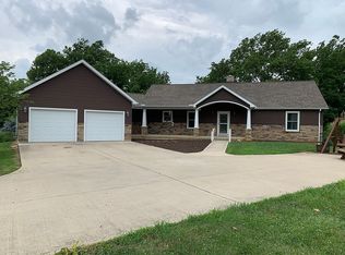 9206 College Corner Rd, Greens Fork, IN 47345