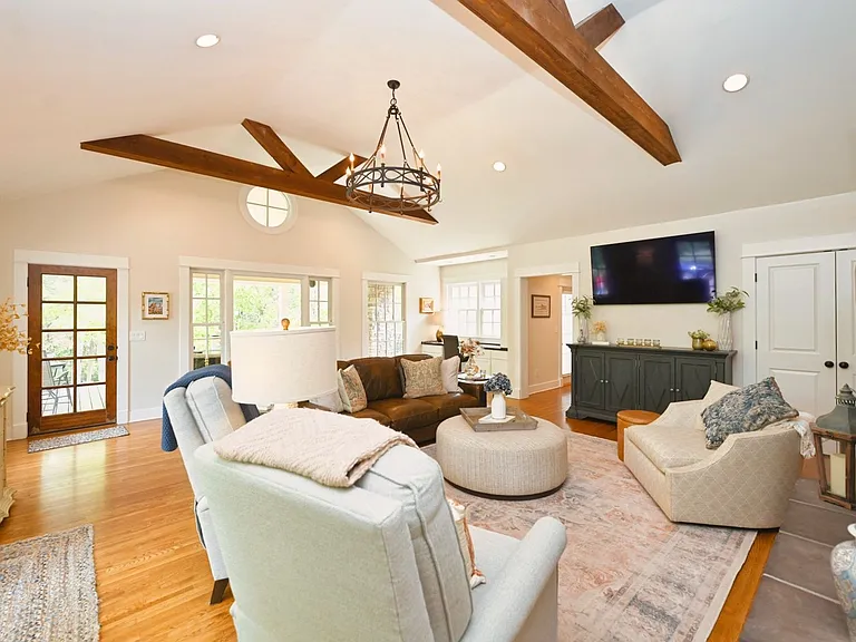5102 Jackson Ln — Photo 15