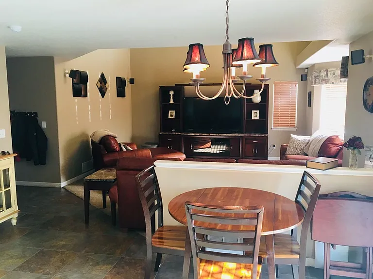 3442 Maple Cir — Photo 7