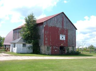 W8706 Breakneck Rd, Oakfield, WI 53065