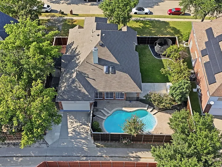 2416 McCarran Dr — Photo 54