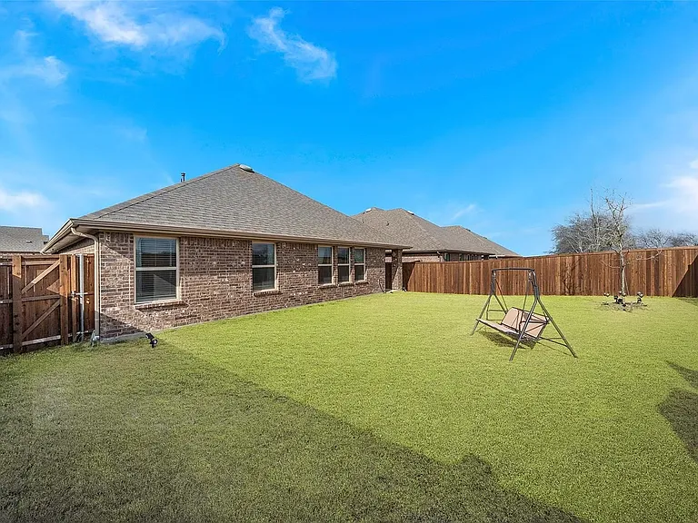 2800 Evergreen Trl — Photo 13