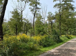 260 Bucktail Dr, Schellsburg, PA 15559