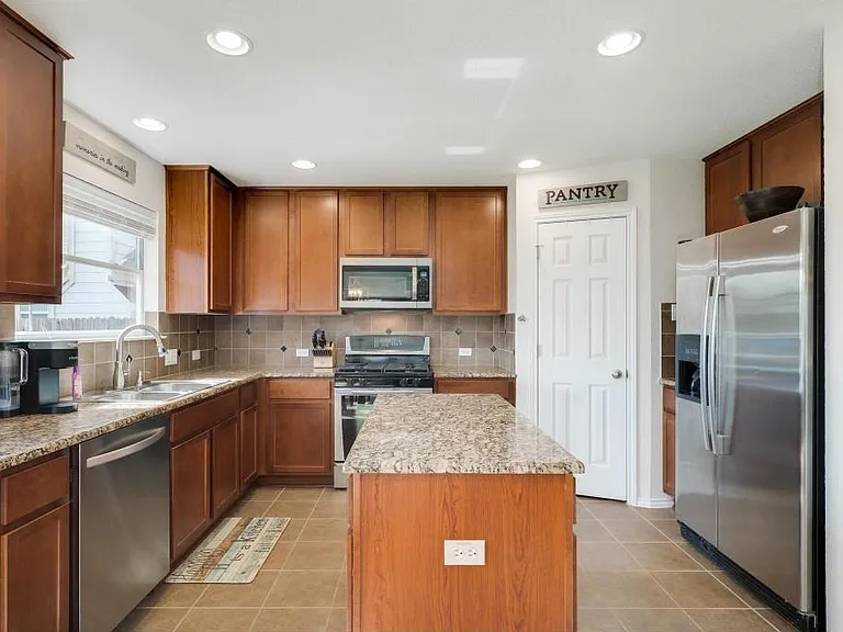 14205 Willow Tank Dr — Photo 4