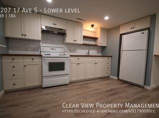 2207 17th Ave S, Lethbridge, AB T1K1B2