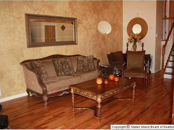 3rd image of 18 Layton Ave #B