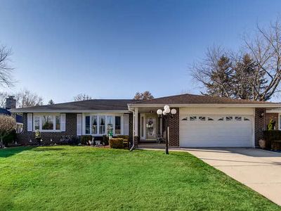 7810 Stratford Pl, Darien, IL, 60561