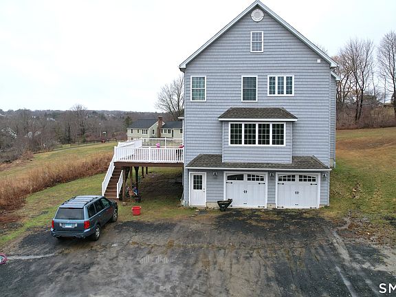 5th image of 4 Hard Hill Road South