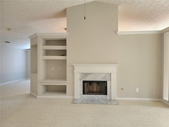 5th image of 784 Steffi Ct