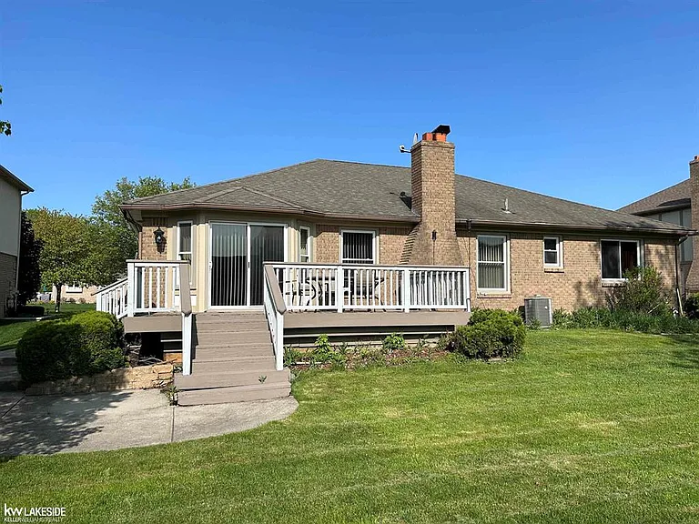 52156 Antler Dr — Photo 6