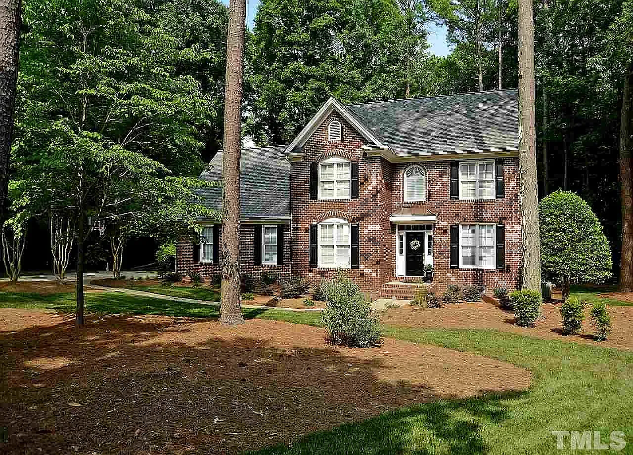4 bed, 2716 sqft, $3,750 — Photo 1