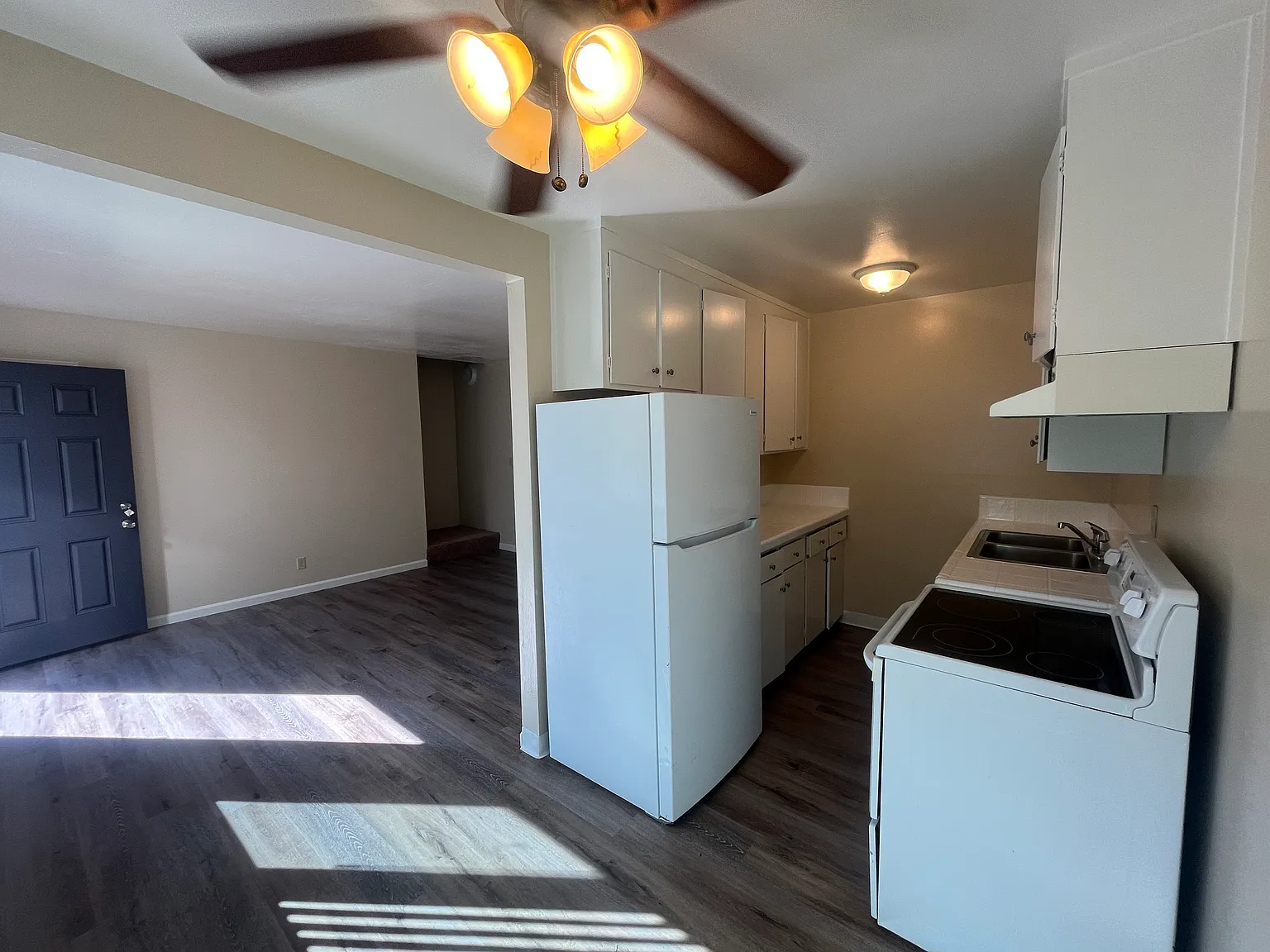 1 bed, $2,595 — Photo 4